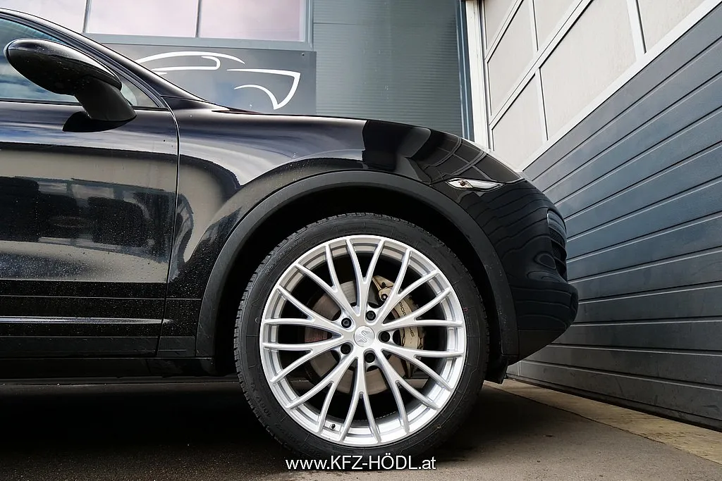 Porsche Cayenne II S 4,8 Aut. Image 7