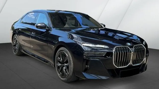 BMW 740 d xDrive =M-Sport= BMW Individual/Pano Гаранция Image 1