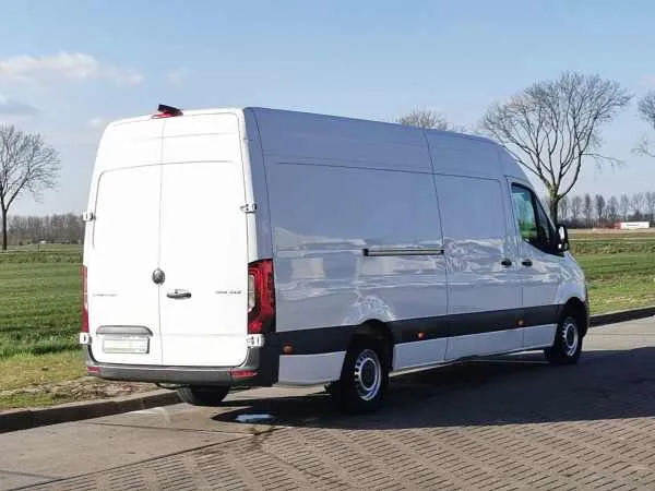 Mercedes-Benz Sprinter 314 L3H2 Maxi LED AUT Image 3